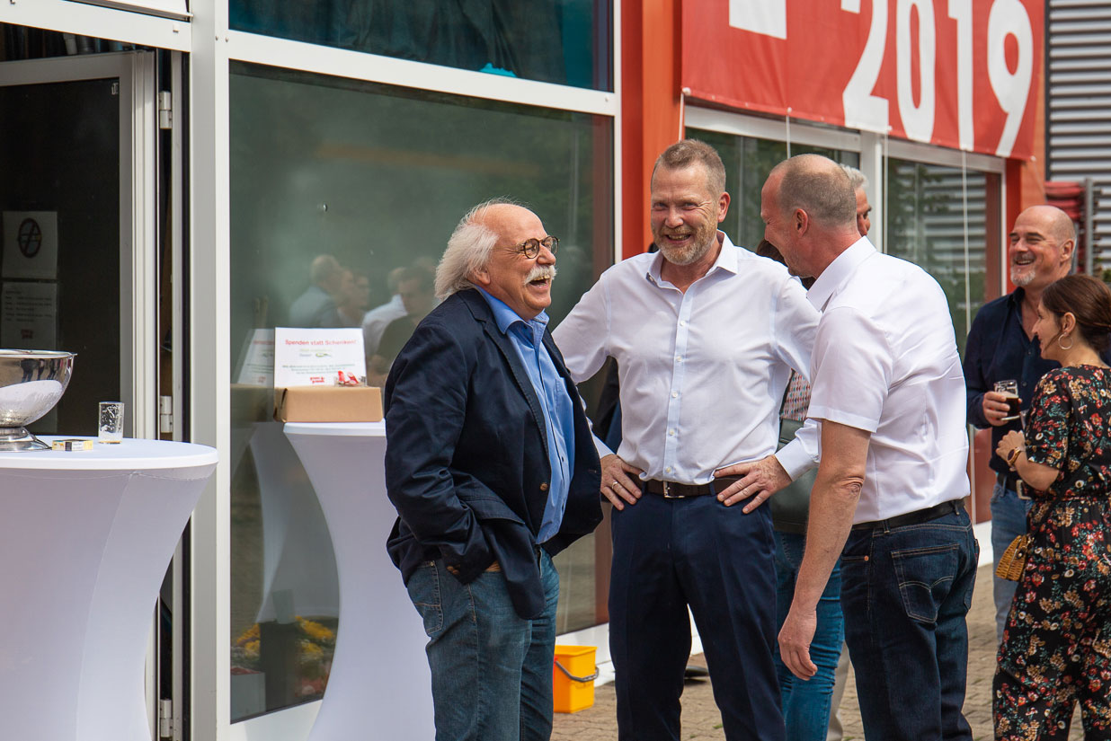 Die Gebäudereinigung Evers & Kregel feiert 50 Jahre Die Gebäudereinigung Evers & Kregel feiert 50 Jahre